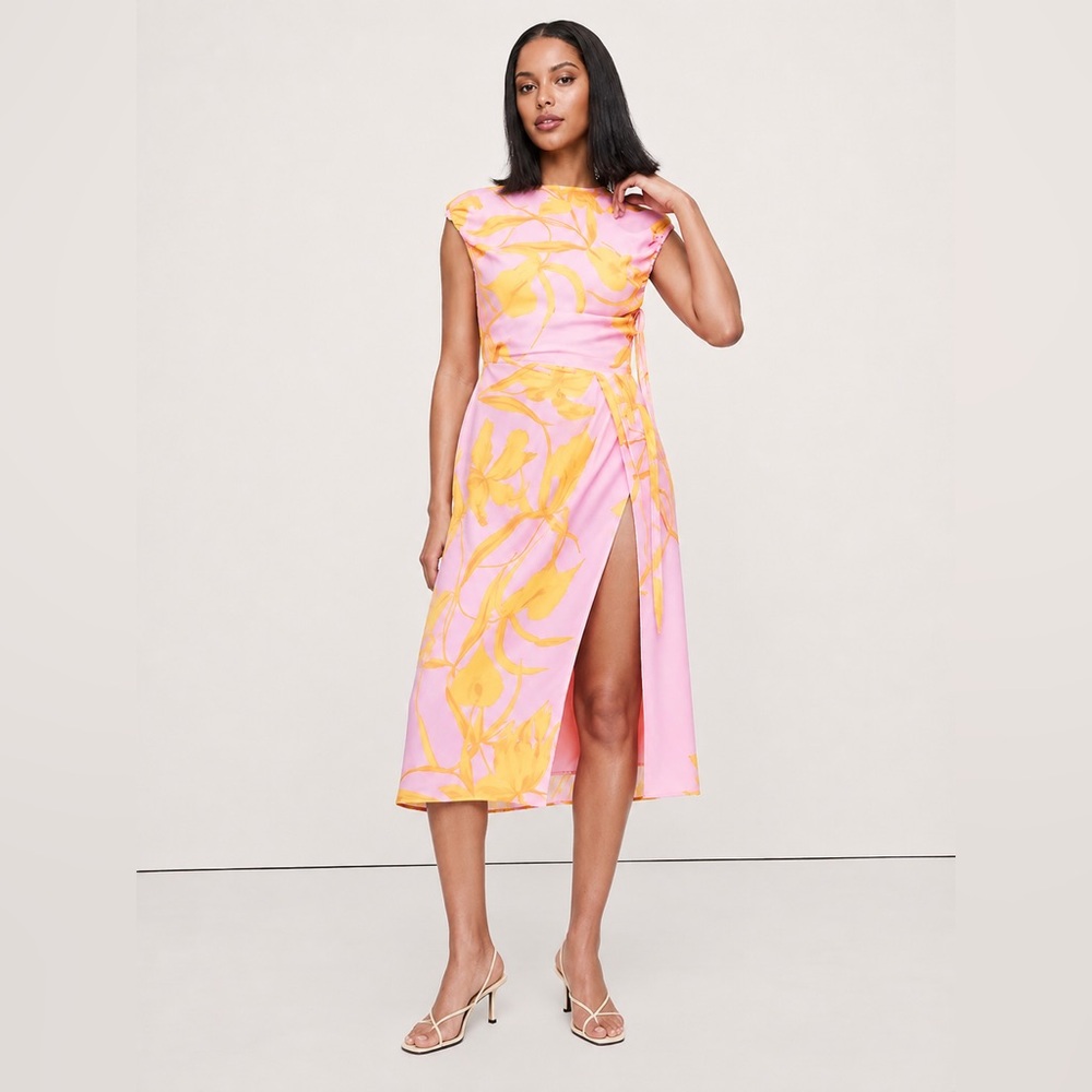NEW! Banana Republic Black Crepe Open Back Midi Dress 771988 ✏️